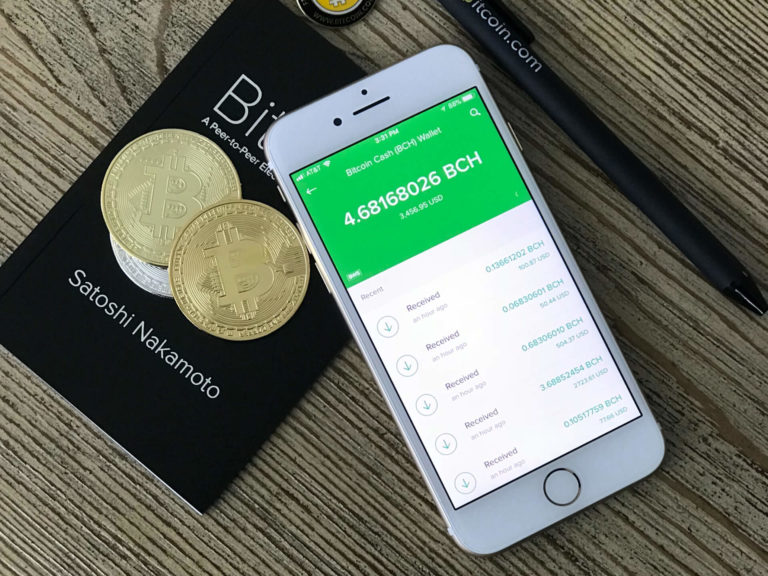 Dow Jones Giants Apple, Goldman Sachs Team Up On Credit Card