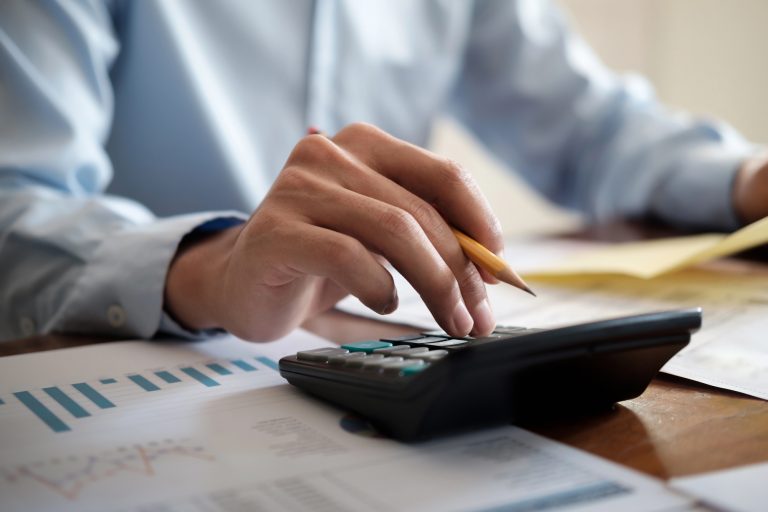 Konsultacje podatkowe oraz finanse – Jak skutecznie administrować zobowiązaniami skarbowymi?